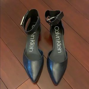 Calvin Klein Tamina d'Orsay Flat